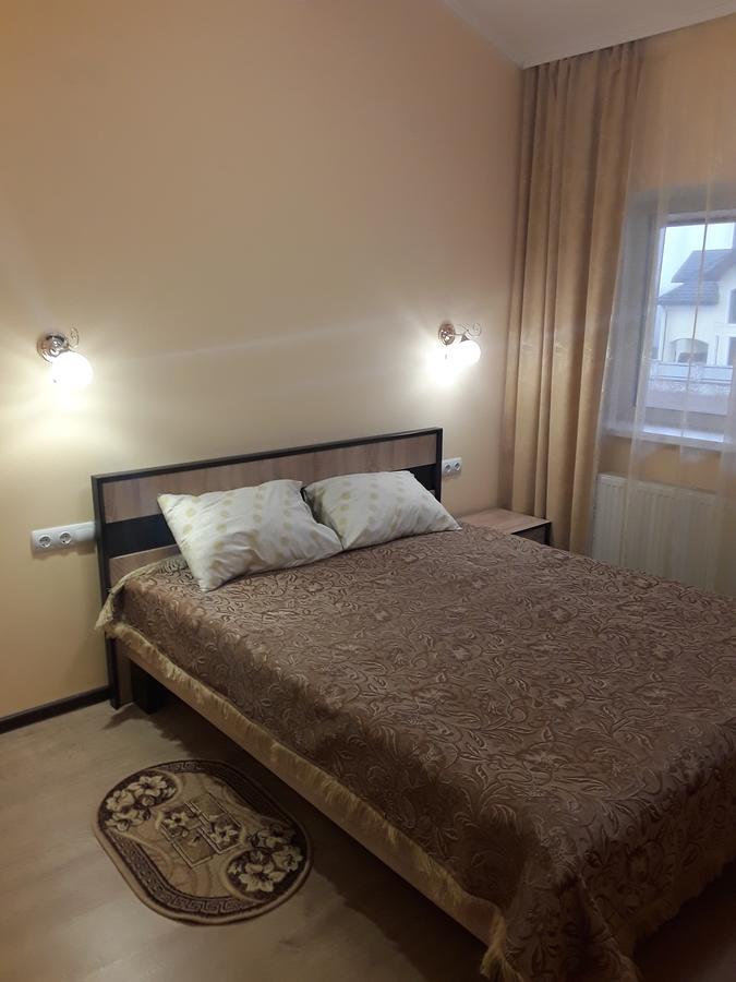 Gostynnyi Dvir Cottage Ternopil Extérieur photo