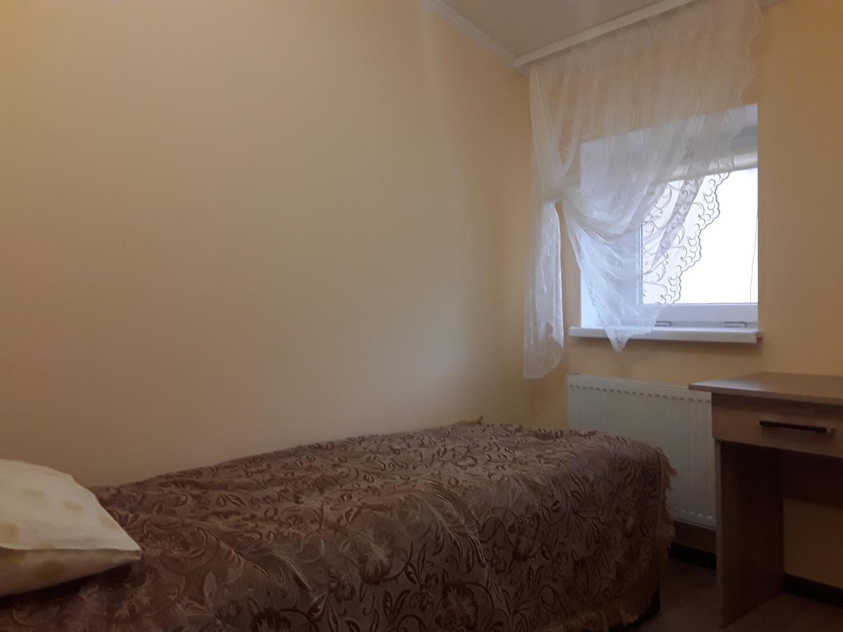 Gostynnyi Dvir Cottage Ternopil Extérieur photo